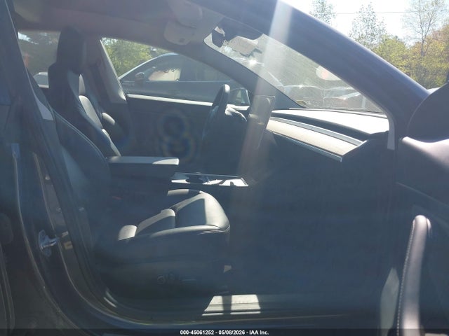 صورة 5 لـ 2021 Tesla MODEL 3 LONG RANGE DUAL MOTOR ALL-WHEEL DRIVE