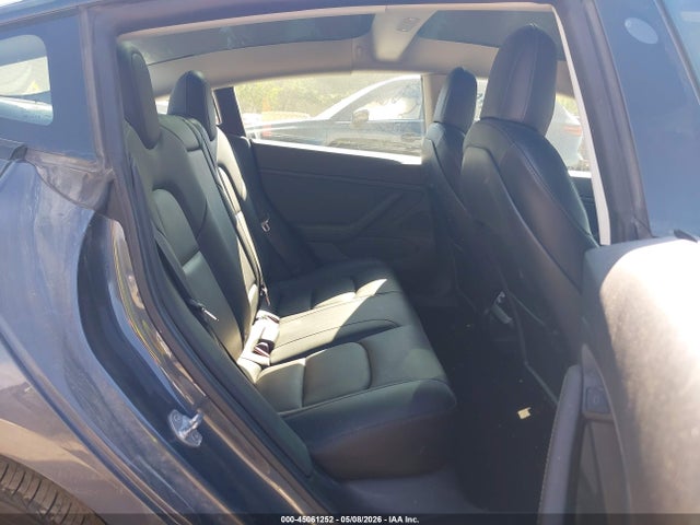 صورة 8 لـ 2021 Tesla MODEL 3 LONG RANGE DUAL MOTOR ALL-WHEEL DRIVE