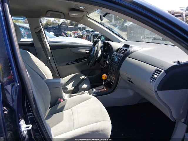 صورة 5 لـ 2012 Toyota COROLLA LE