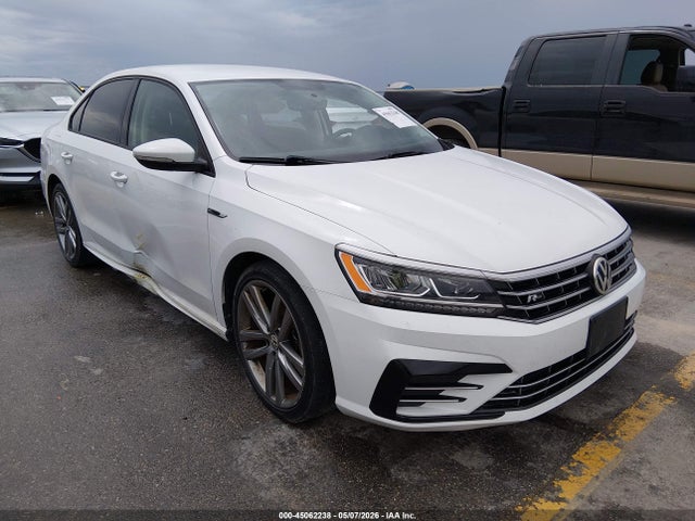 2018 VOLKSWAGEN PASSAT 2.0T R-LINE/2.0T S