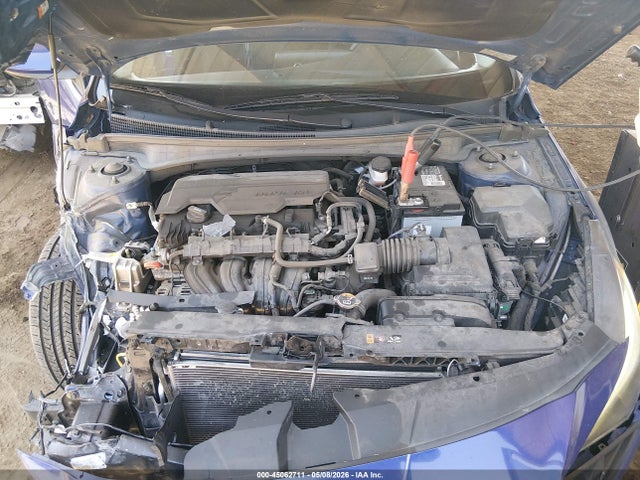 صورة 10 لـ 2021 Hyundai ELANTRA SEL