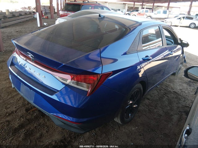 صورة 4 لـ 2021 Hyundai ELANTRA SEL
