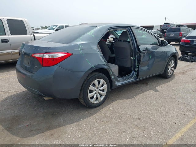 TOYOTA COROLLA LE - 4