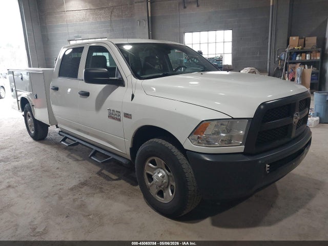 2017 RAM 2500 TRADESMAN 4X2 8' BOX — фото 1