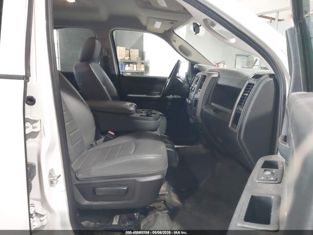 2017 RAM 2500 TRADESMAN 4X2 8' BOX — фото 5