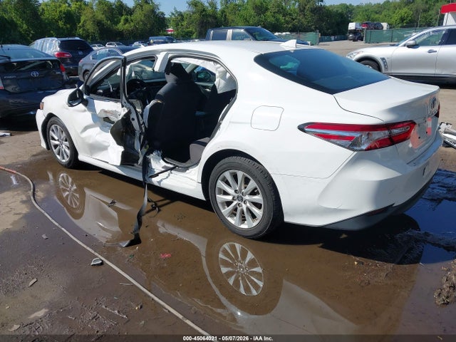 2019 Toyota CAMRY LE 照片 3