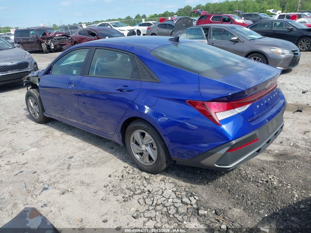 2025 Hyundai ELANTRA SE 照片 3