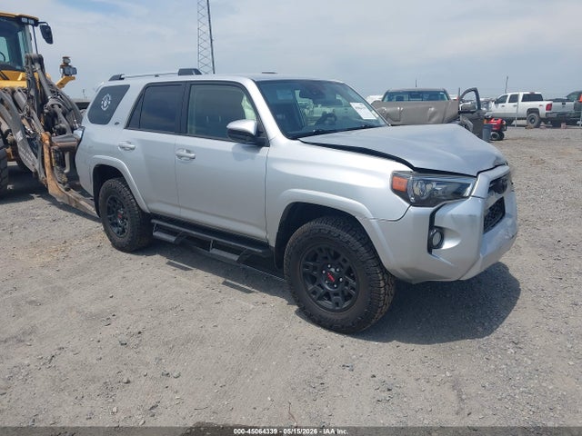 2020 TOYOTA 4RUNNER SR5