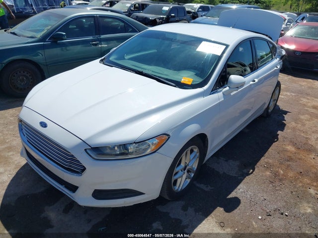 2016 FORD FUSION SE 照片 2