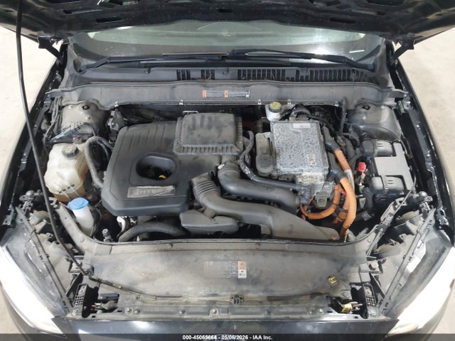 FORD FUSION HYBRID SE - 10