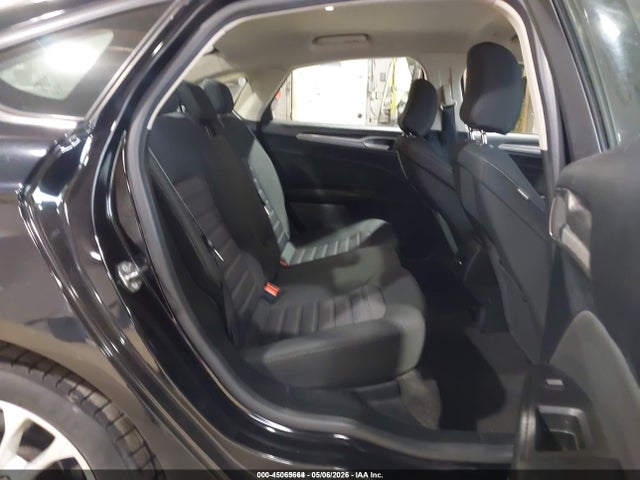 FORD FUSION HYBRID SE - 8