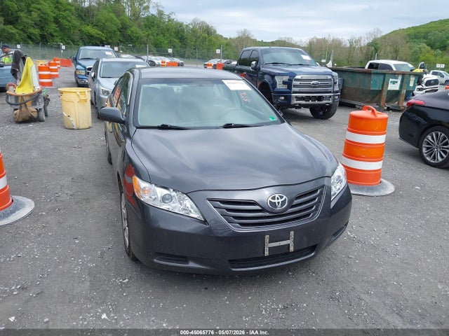2009 Toyota CAMRY LE thumbnail 12