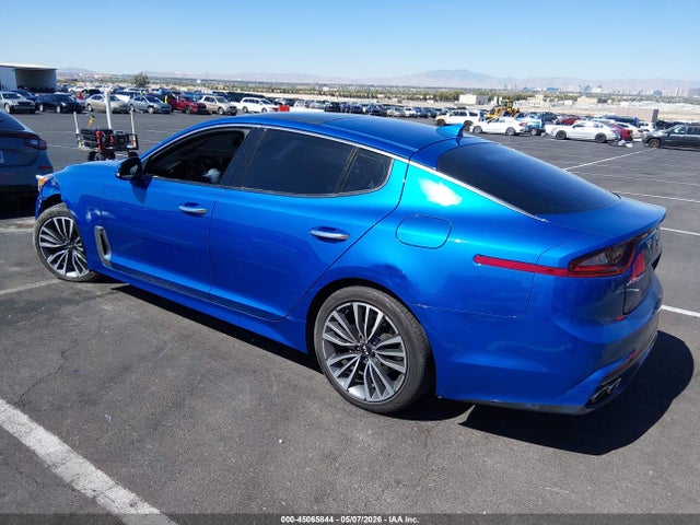 2018 KIA STINGER PREMIUM photo 3