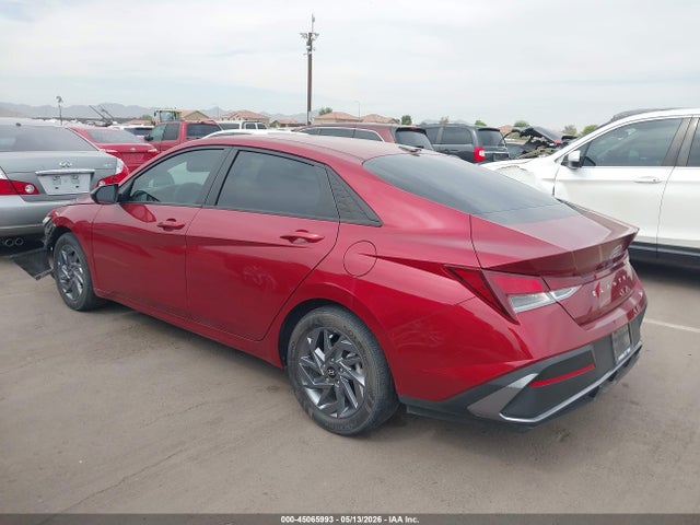 صورة 3 لـ 2024 Hyundai ELANTRA SEL