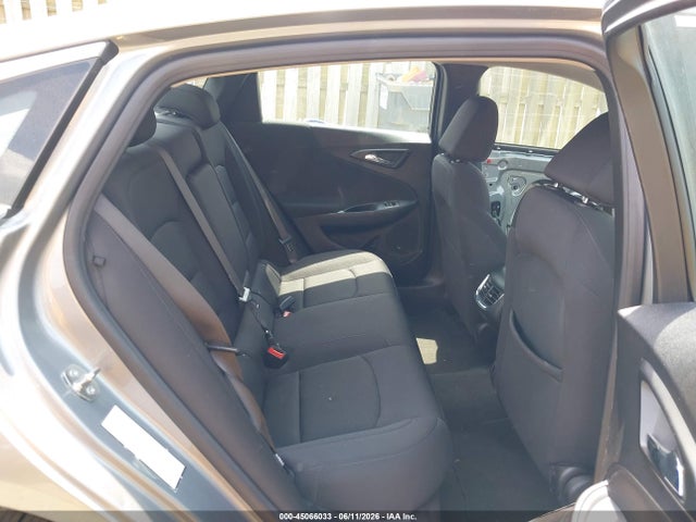 صورة 8 لـ 2024 Chevrolet MALIBU FWD 1LT
