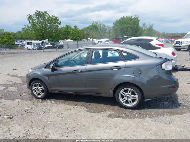 صورة مصغرة 14 لـ 2018 FORD FIESTA SE