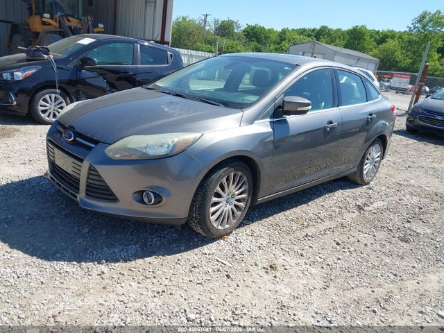 FORD FOCUS TITANIUM - 2