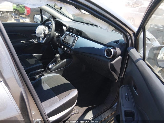 2025 Nissan VERSA 1.6 SV 照片 5