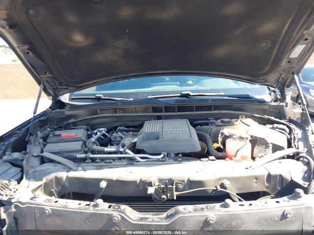 2023 CHEVROLET SUBURBAN 2WD LS 10
