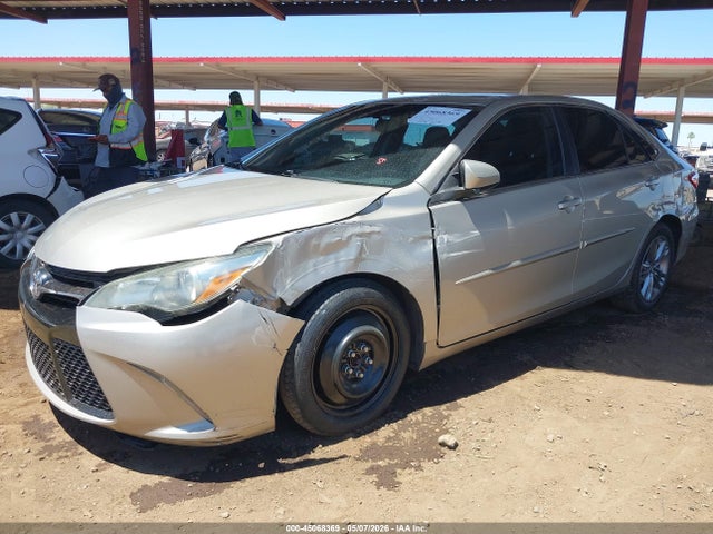 2015 Toyota CAMRY SE — фото 6