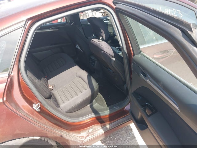 FORD FUSION SE - 8