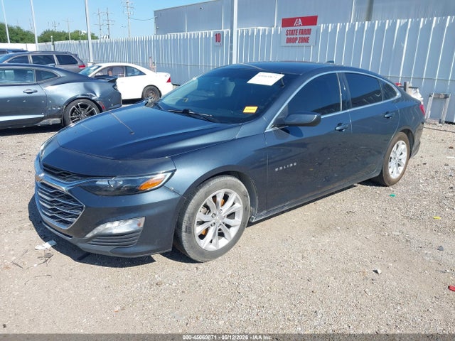 2020 Chevrolet MALIBU FWD LT photo 2