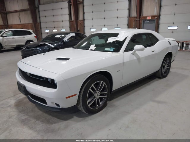 2018 Dodge CHALLENGER GT AWD photo 2