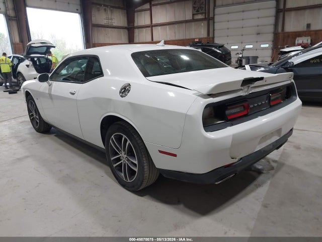 2018 Dodge CHALLENGER GT AWD photo 3