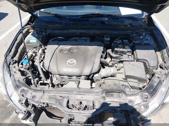 صورة 10 لـ 2014 Mazda MAZDA3 I GRAND TOURING