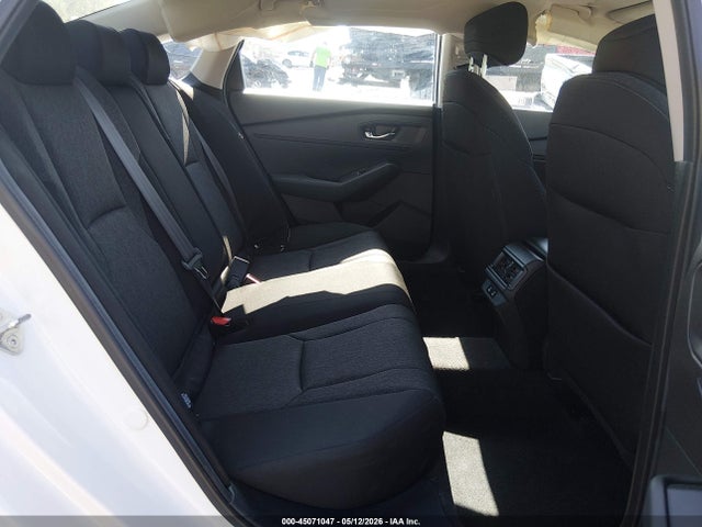 صورة 8 لـ 2025 Honda ACCORD SE