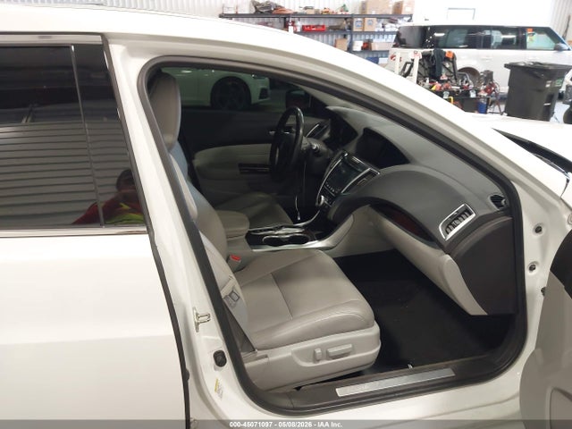 صورة 5 لـ 2015 Acura TLX V6 ADVANCE