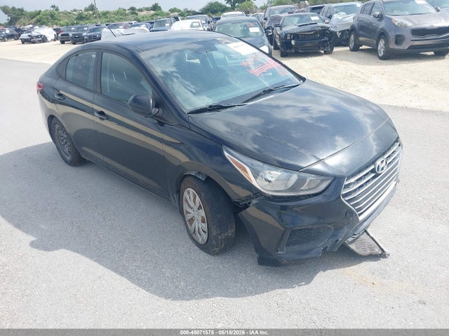 2022 HYUNDAI ACCENT SE