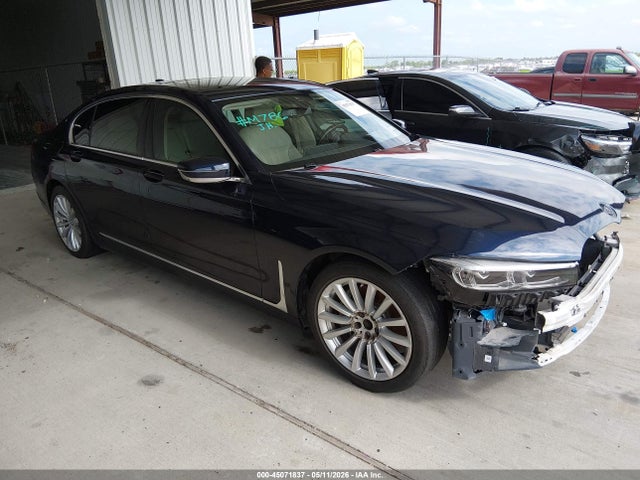 2020 BMW 740I