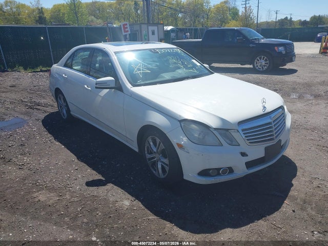 2010 MERCEDES-BENZ E 4MATIC
