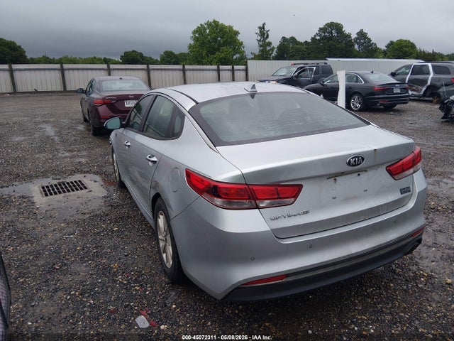2017 KIA OPTIMA LX — фото 3