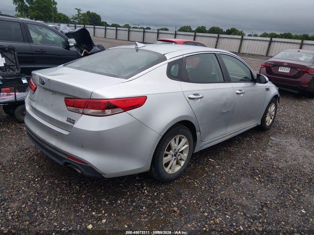2017 KIA OPTIMA LX — фото 4