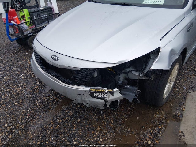 2017 KIA OPTIMA LX — фото 6