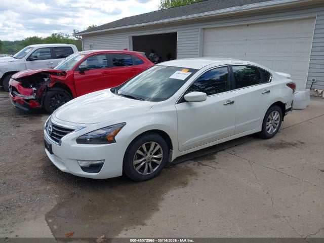 2015 Nissan ALTIMA 2.5 S — фото 2