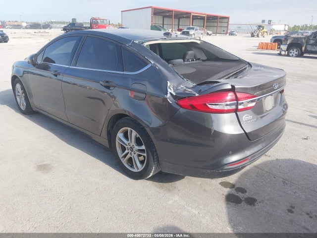 FORD FUSION SE - 3
