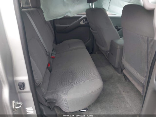 2016 Nissan FRONTIER SV — фото 8