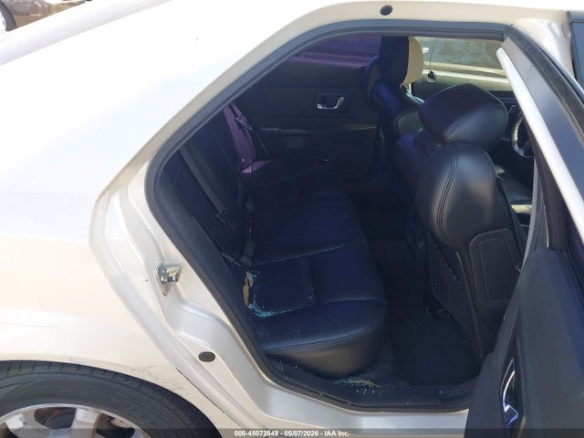 صورة 8 لـ 2004 Cadillac CTS STANDARD