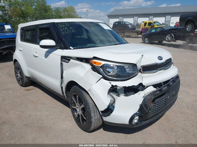 2016 KIA SOUL + — фото 6