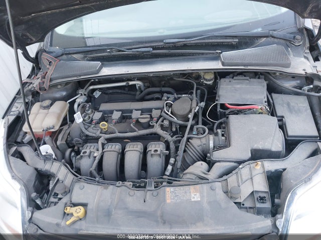 2014 FORD FOCUS SE 照片 10