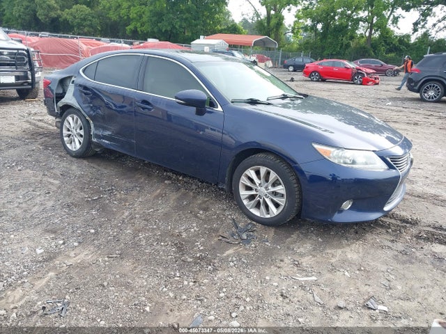2013 LEXUS ES 