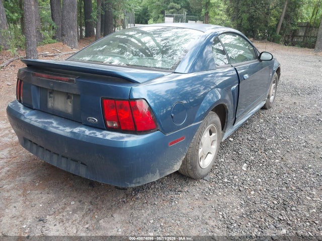 FORD MUSTANG - 4