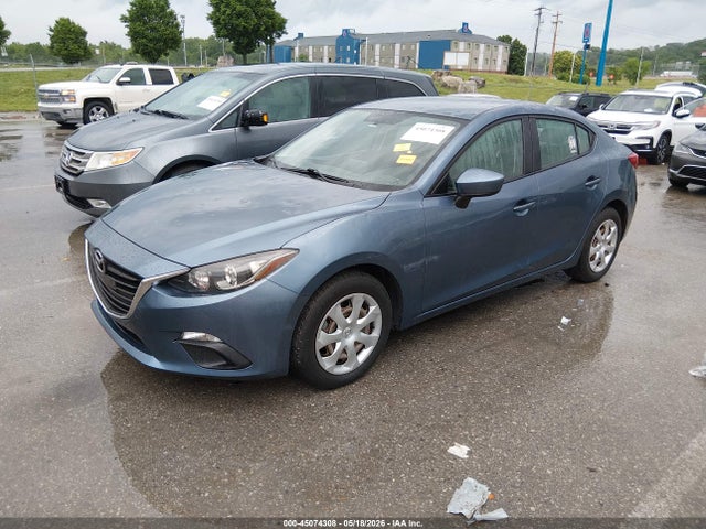 صورة 2 لـ 2016 Mazda MAZDA3 I SPORT