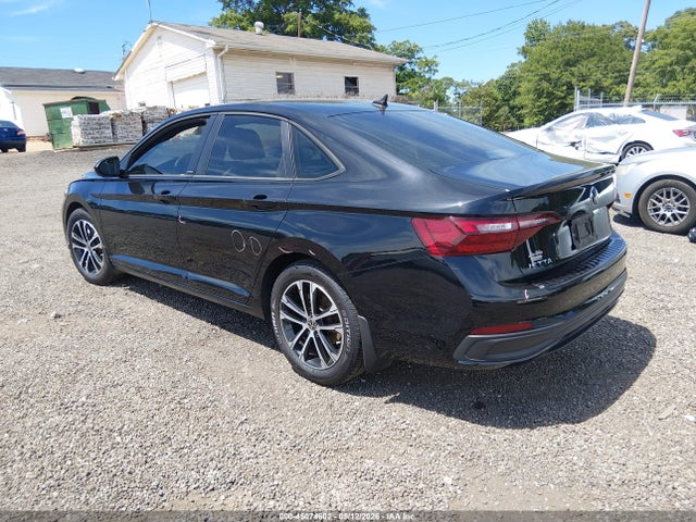صورة 3 لـ 2024 Volkswagen JETTA 1.5T SPORT