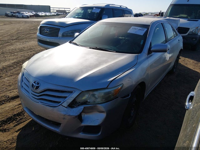 صورة 2 لـ 2011 Toyota CAMRY LE