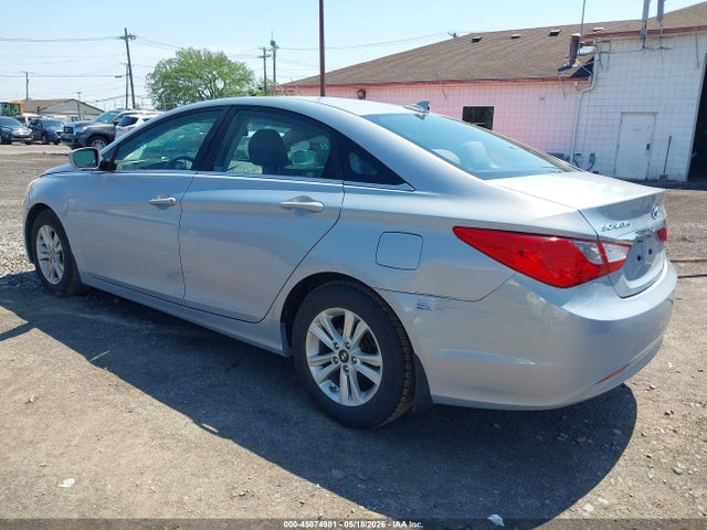 صورة 3 لـ 2012 Hyundai SONATA GLS