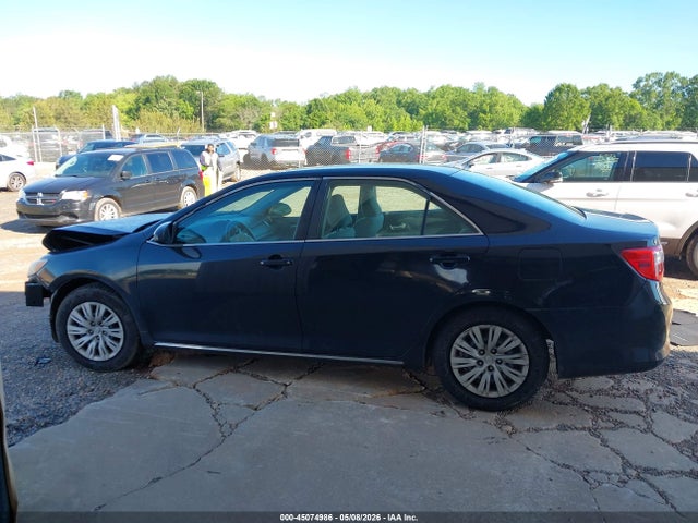 صورة مصغرة 14 لـ 2014 Toyota CAMRY LE